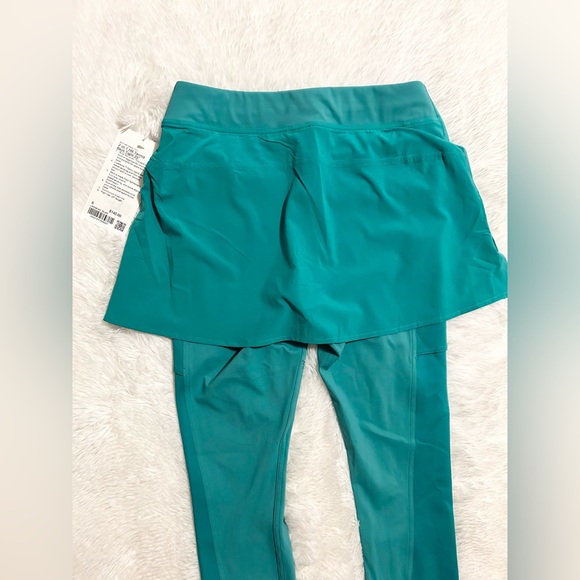 Lululemon 2 in 1 High Rise Tennis Skirt Leggings 25” - Picture 10 of 16